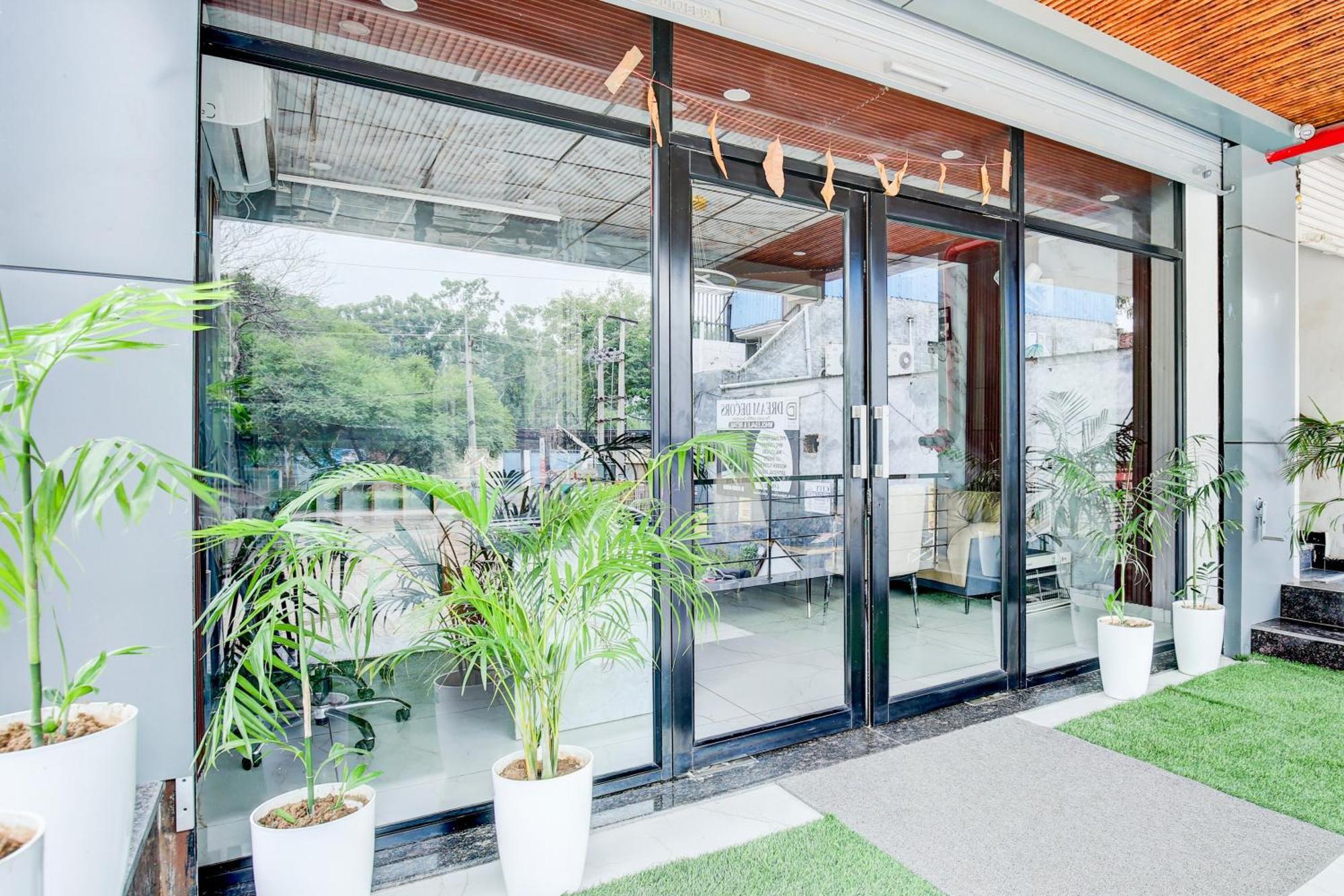 Hotel O Platinum Zirakpur المظهر الخارجي الصورة